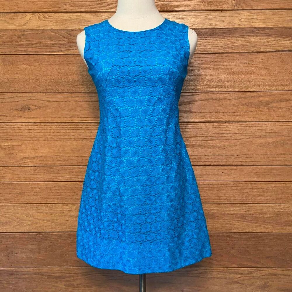 Vintage 1960s blue eyelet lace mini dress